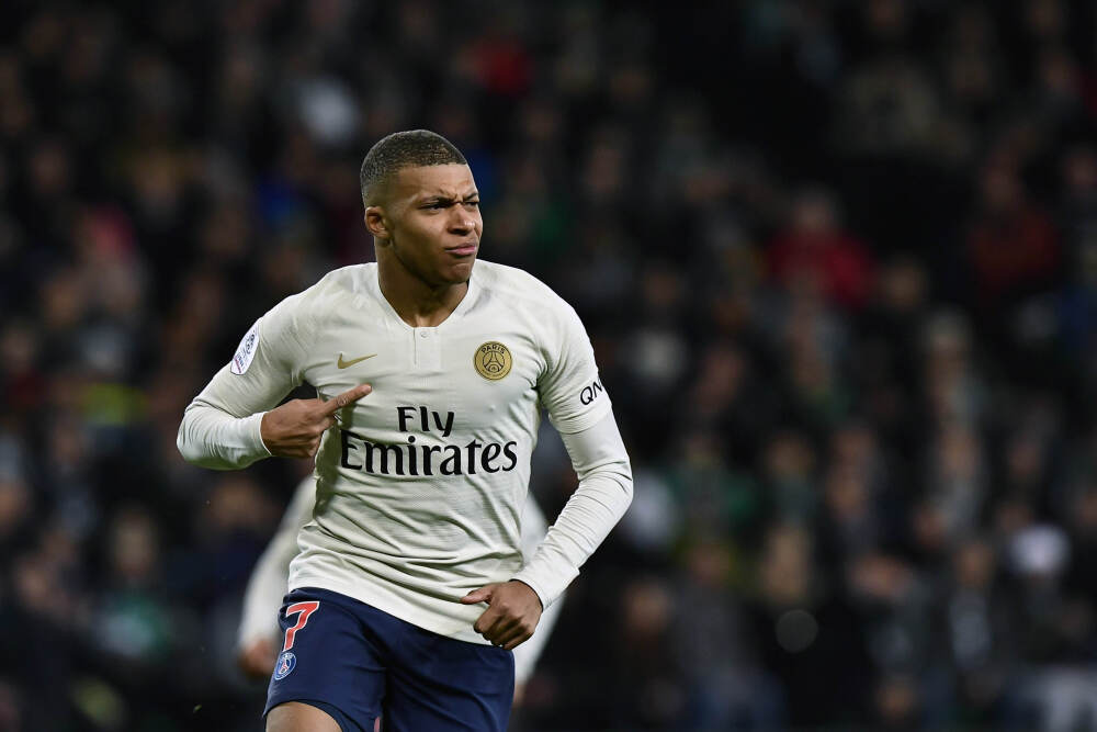 纽约汇市：美元在政府停摆临近结束之际持稳 日元下跌